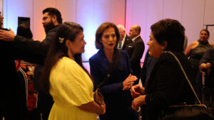 gala-14-1000x563 gala-14-1000x563