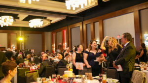 gala-17-1000x563 gala-17-1000x563